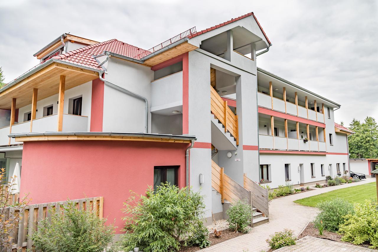 Smart Liv'In Laabnerhof Apartment Laaben ภายนอก รูปภาพ