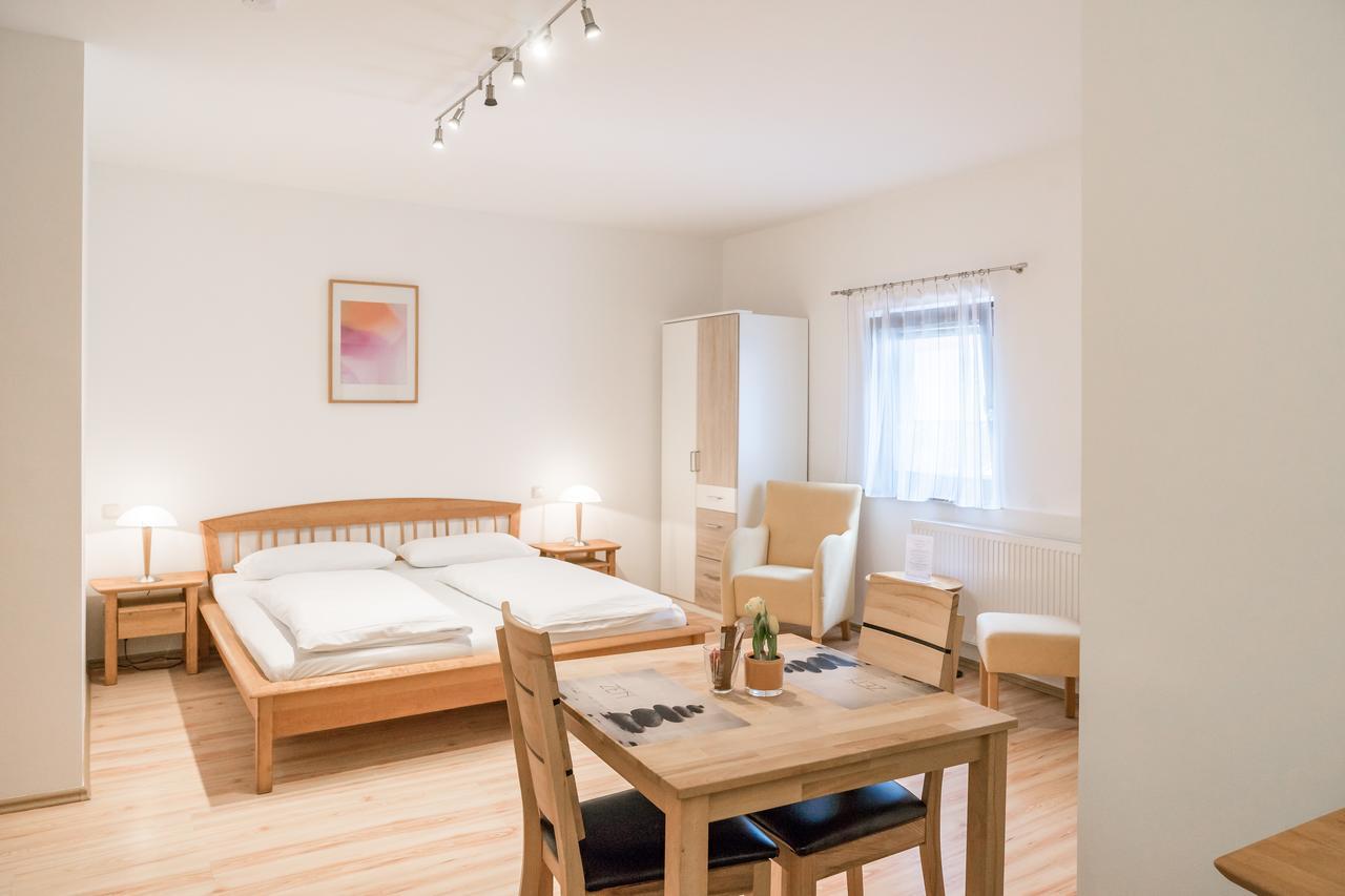 Smart Liv'In Laabnerhof Apartment Laaben ภายนอก รูปภาพ