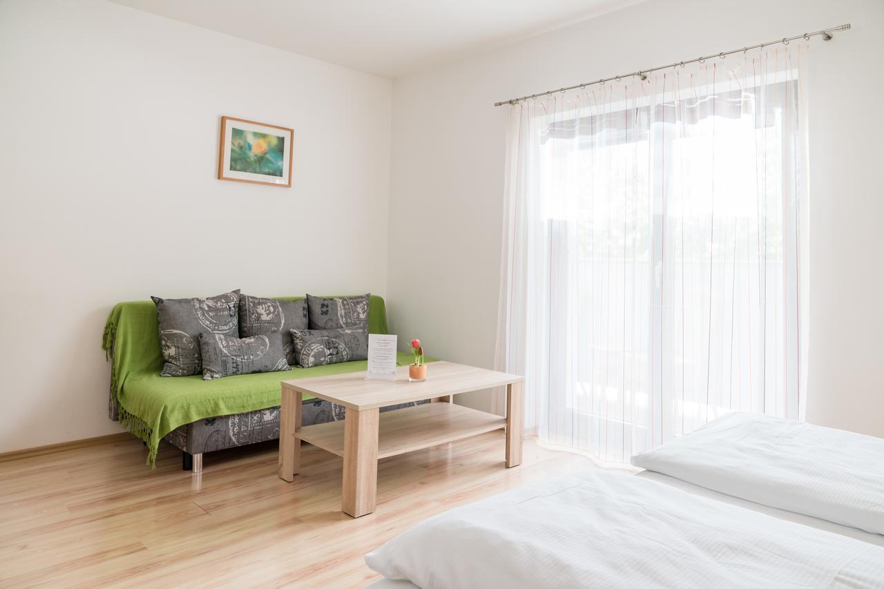 Smart Liv'In Laabnerhof Apartment Laaben ภายนอก รูปภาพ